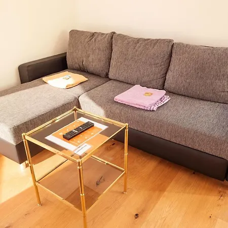 Lejlighed Sonny, Cozy Apt 1001 Nights Congress, Messe, Fair With Balcony Düsseldorf