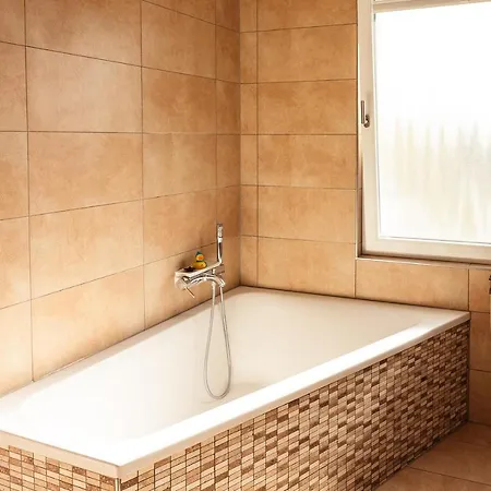 Lejlighed Sonny, Cozy Apt 1001 Nights Congress, Messe, Fair With Balcony