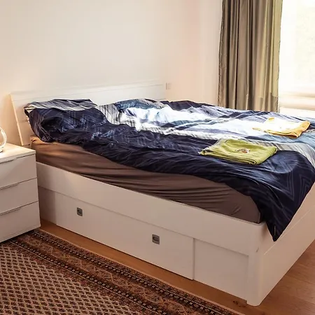 아파트 Sonny, Cozy Apt 1001 Nights Congress, Messe, Fair With Balcony *