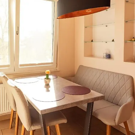 Sonny, Cozy Apt 1001 Nights Congress, Messe, Fair With Balcony *